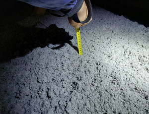 Zateplení stropu zděné novostavby pomocí foukané celulózové izolace